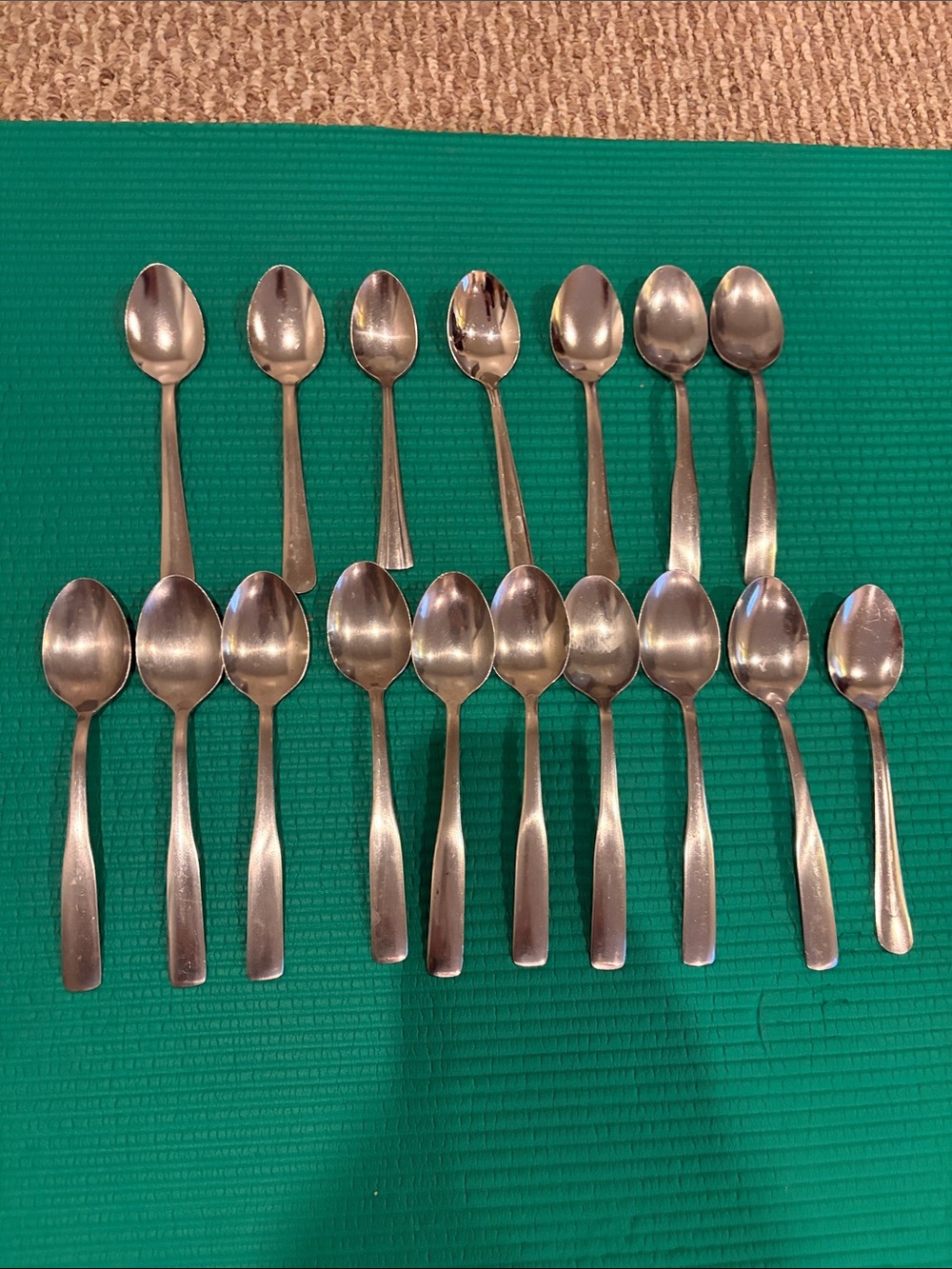 Stainless Steel tablespoons - 17 Piece Set, Silver